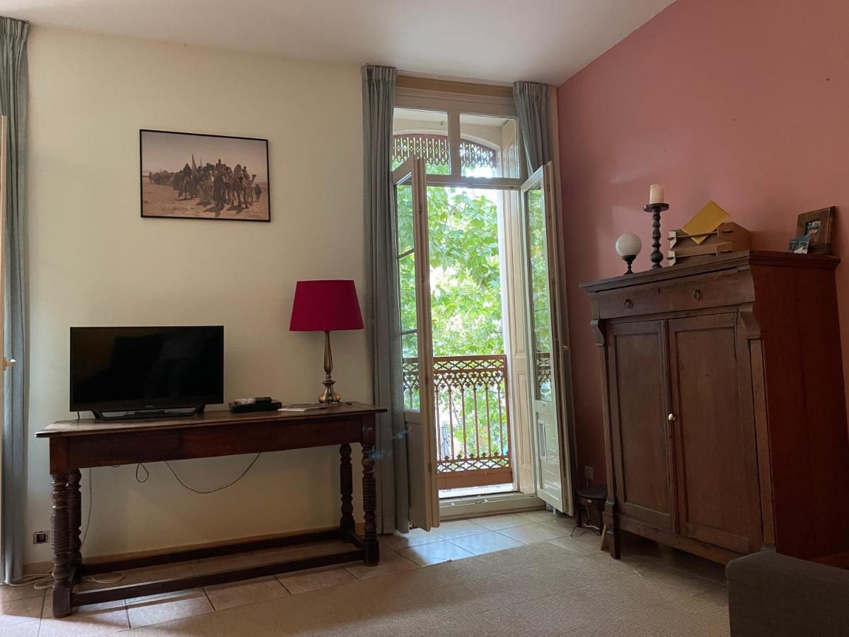 One Bedroom Apartment Place De L'Eglise, 세렛 외부 사진