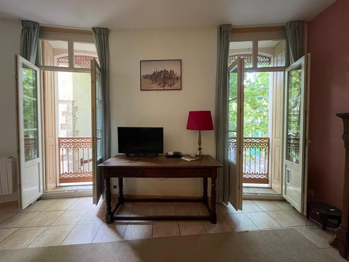 One Bedroom Apartment Place De L'Eglise, 세렛 외부 사진