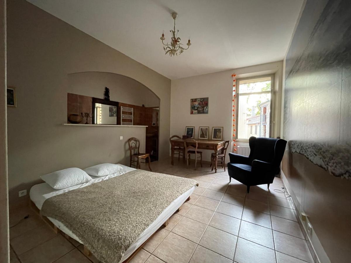 One Bedroom Apartment Place De L'Eglise, 세렛 외부 사진